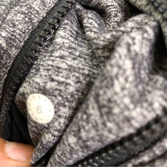 Lululemon Define Jacket
Luon - Picture 5 of 10